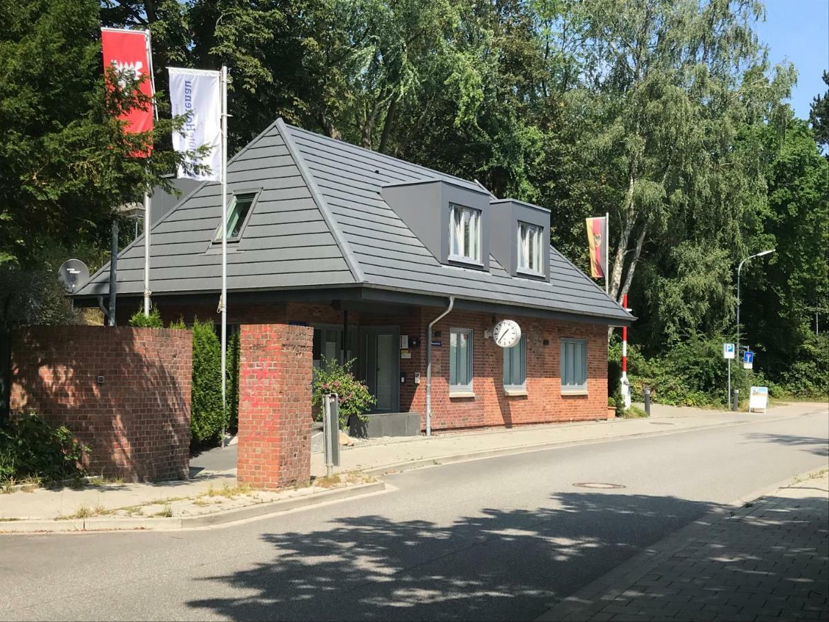 Kajuete Holtenau Kiel Exteriör bild
